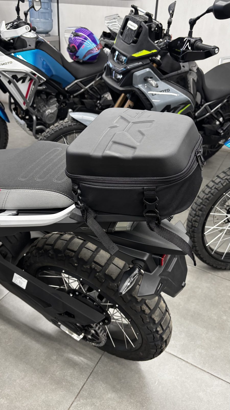 Tank Bag / Bag de Parrilla 6 Litros TX4