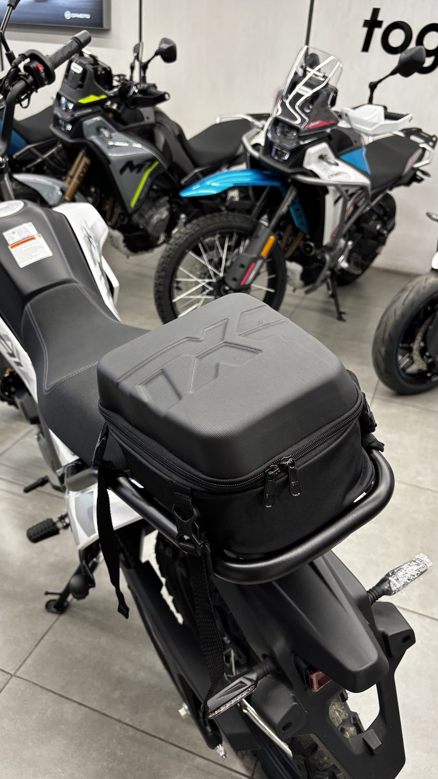 Tank Bag / Bag de Parrilla 6 Litros TX4