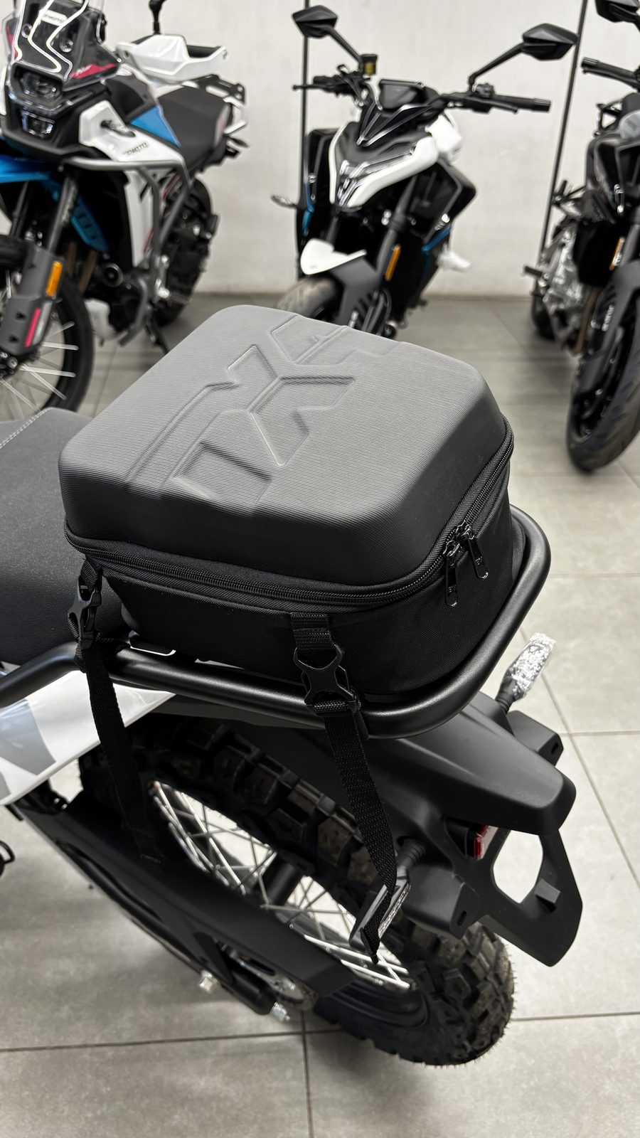 Tank Bag / Bag de Parrilla 6 Litros TX4